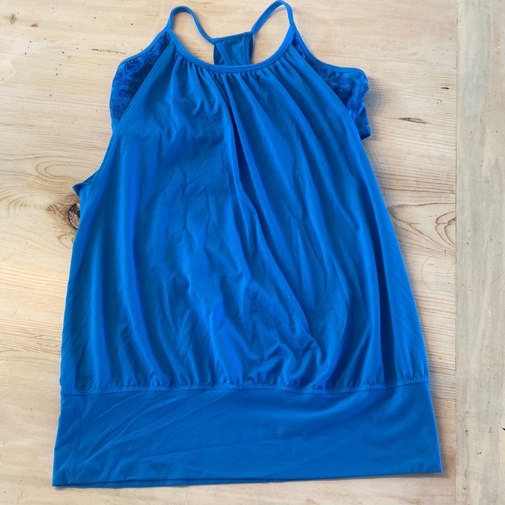 Lululemon tank top size 8(?)